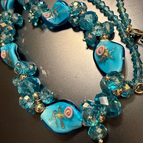 Stunning Handcrafted Blue Glass & Crystal Beaded Jewelry Set - Picture 7 of 8